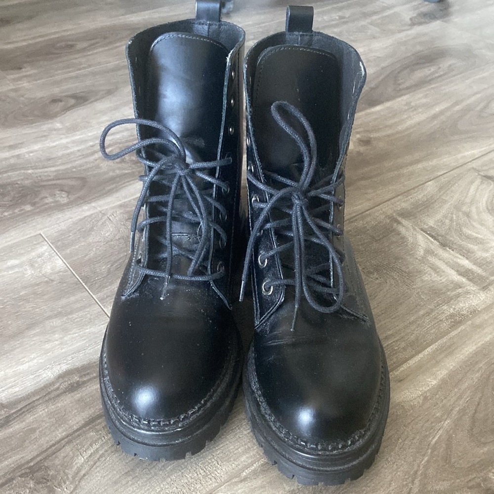L’Intervalle Combat Boots